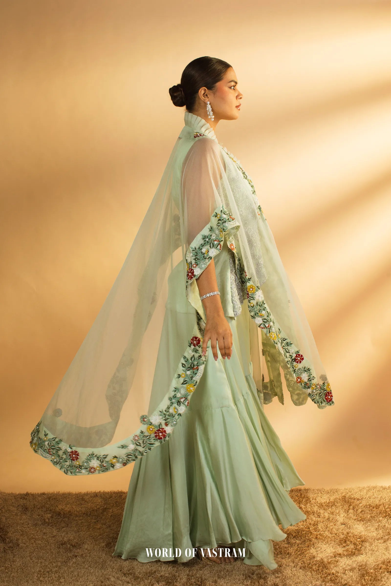 Mint Firdaus – Embroidered Cape Sharara Set