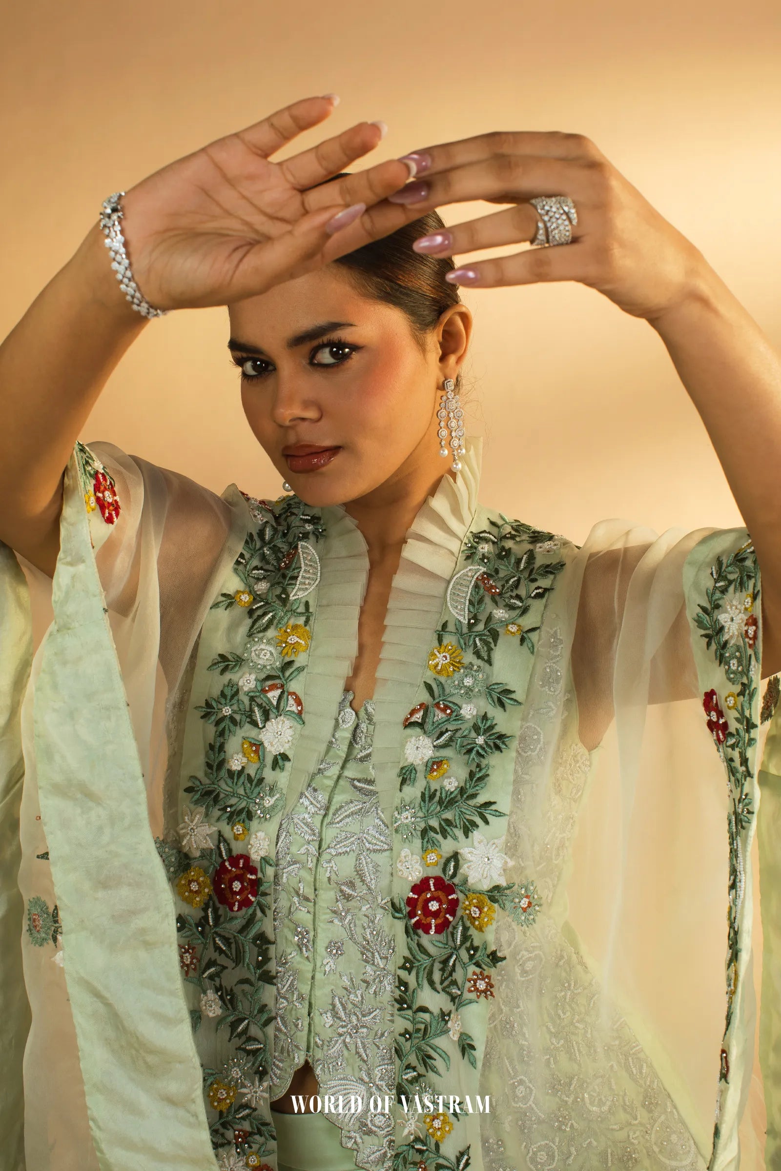 Mint Firdaus – Embroidered Cape Sharara Set