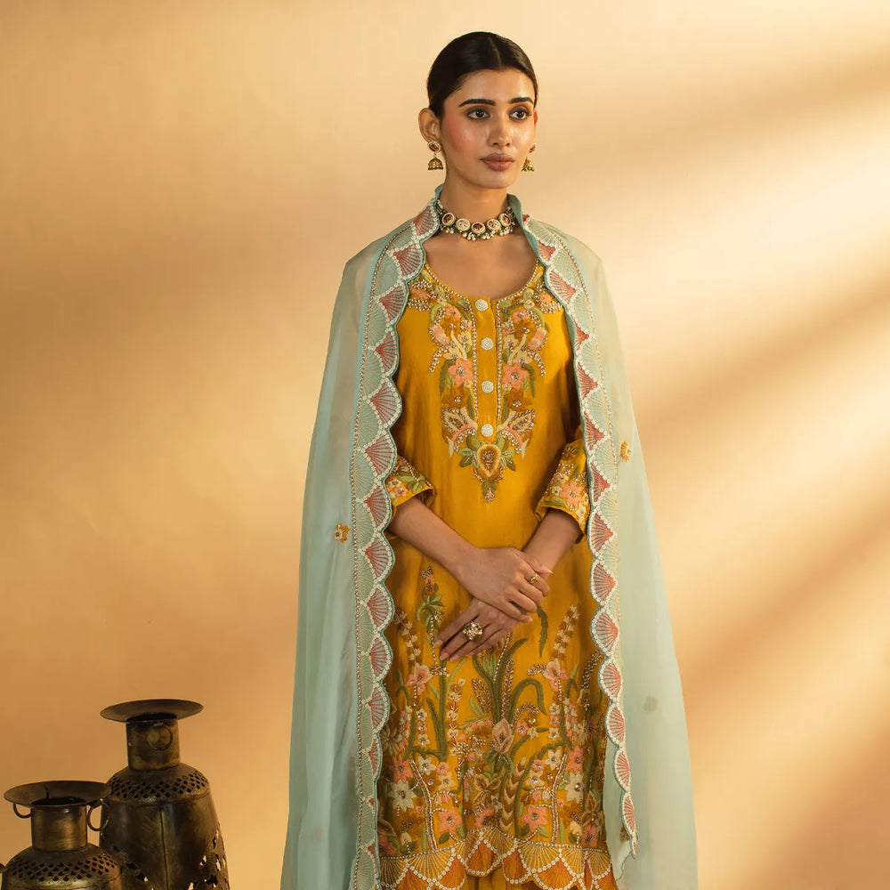 Haldi Look