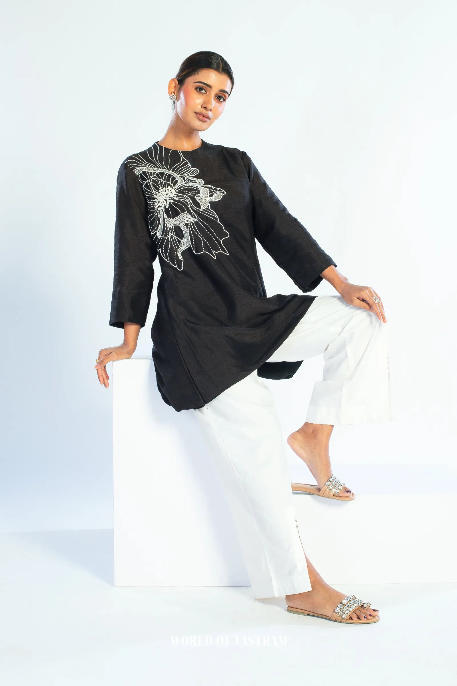 Elegant black Embroidered Top