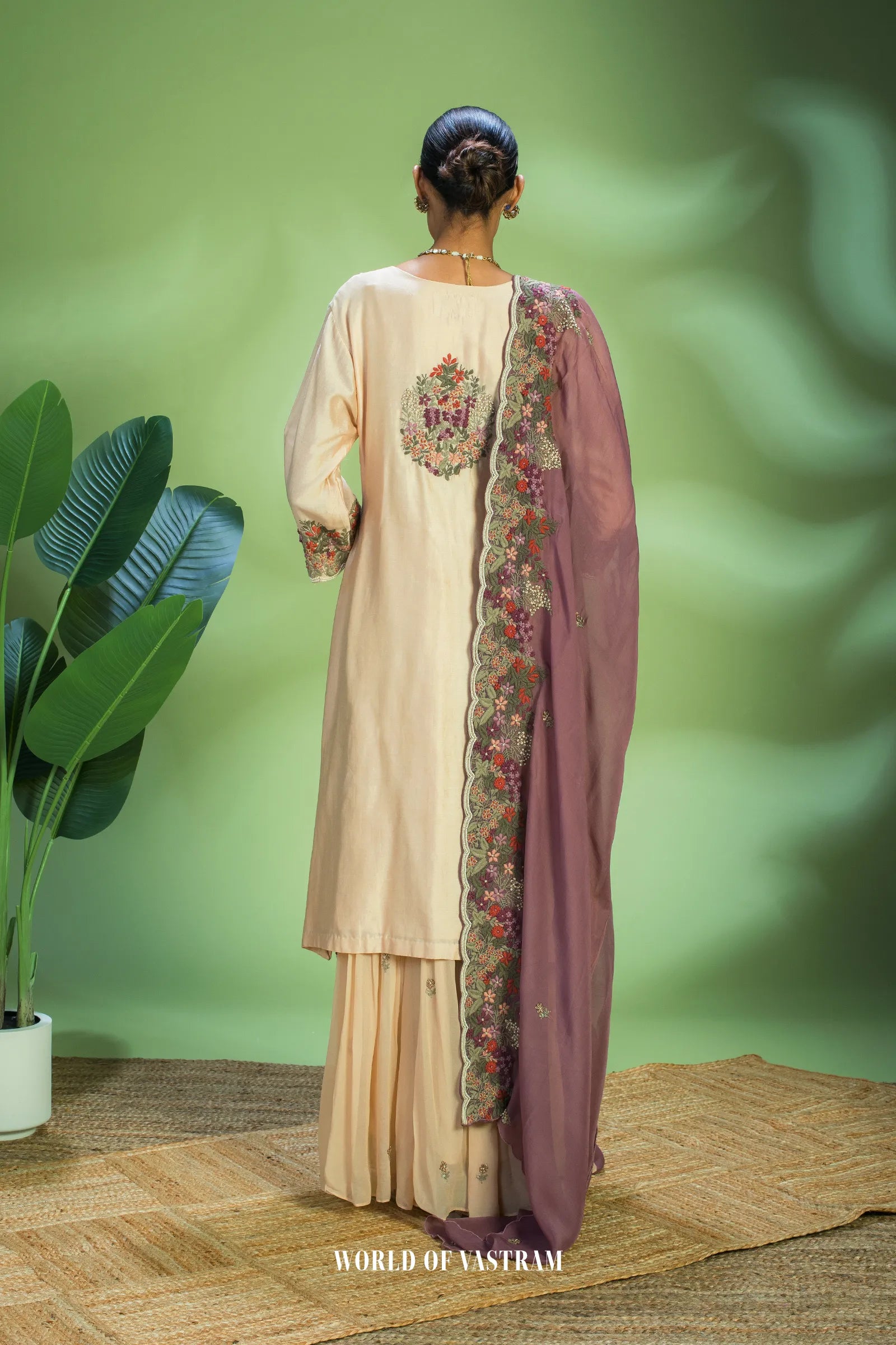 Embroidered Kurta Set