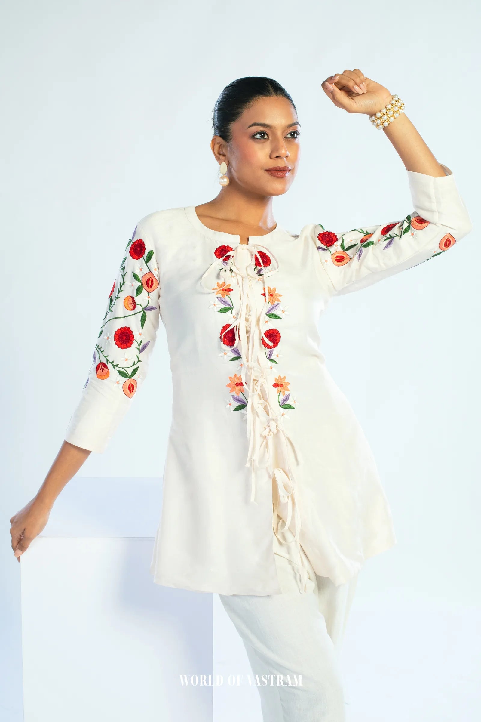Scarlet Vine Top