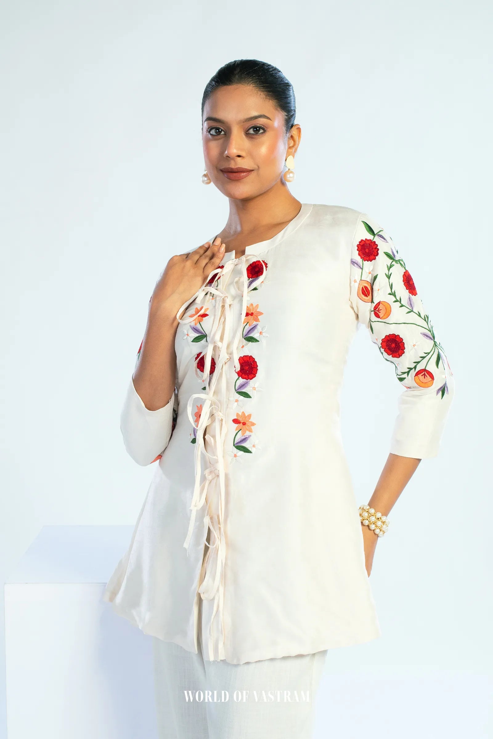 Scarlet Vine Top