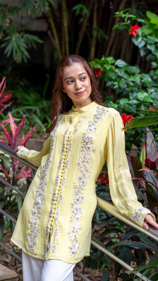 Yellow heavy crepe work top