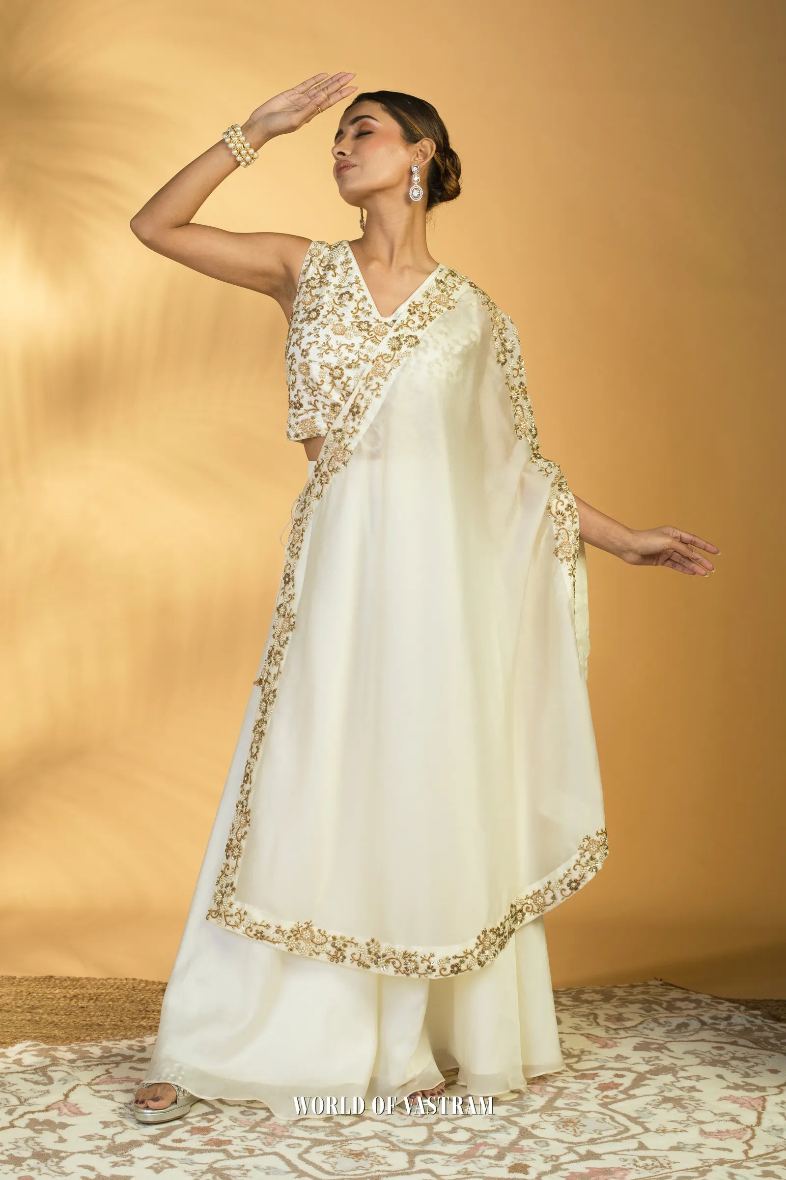 Ivory Empress Cape Set